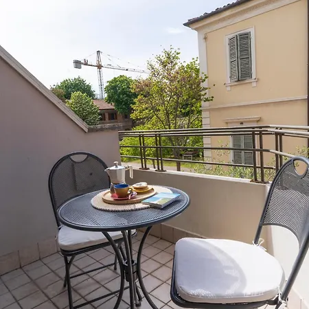 Pitty A Zona Centro E Mare By Yohome * 佩萨罗