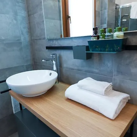 Pitty A Zona Centro E Mare By Yohome 佩萨罗