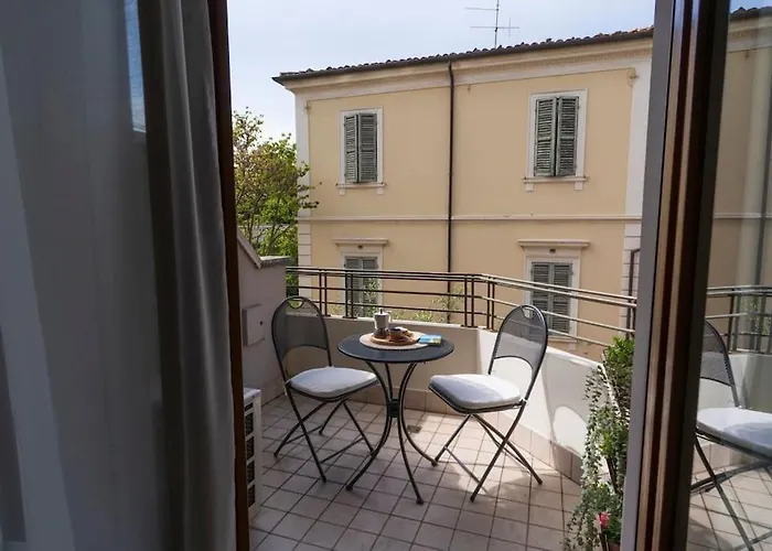 Pitty A Zona Centro E Mare By Yohome Lägenhet Pesaro